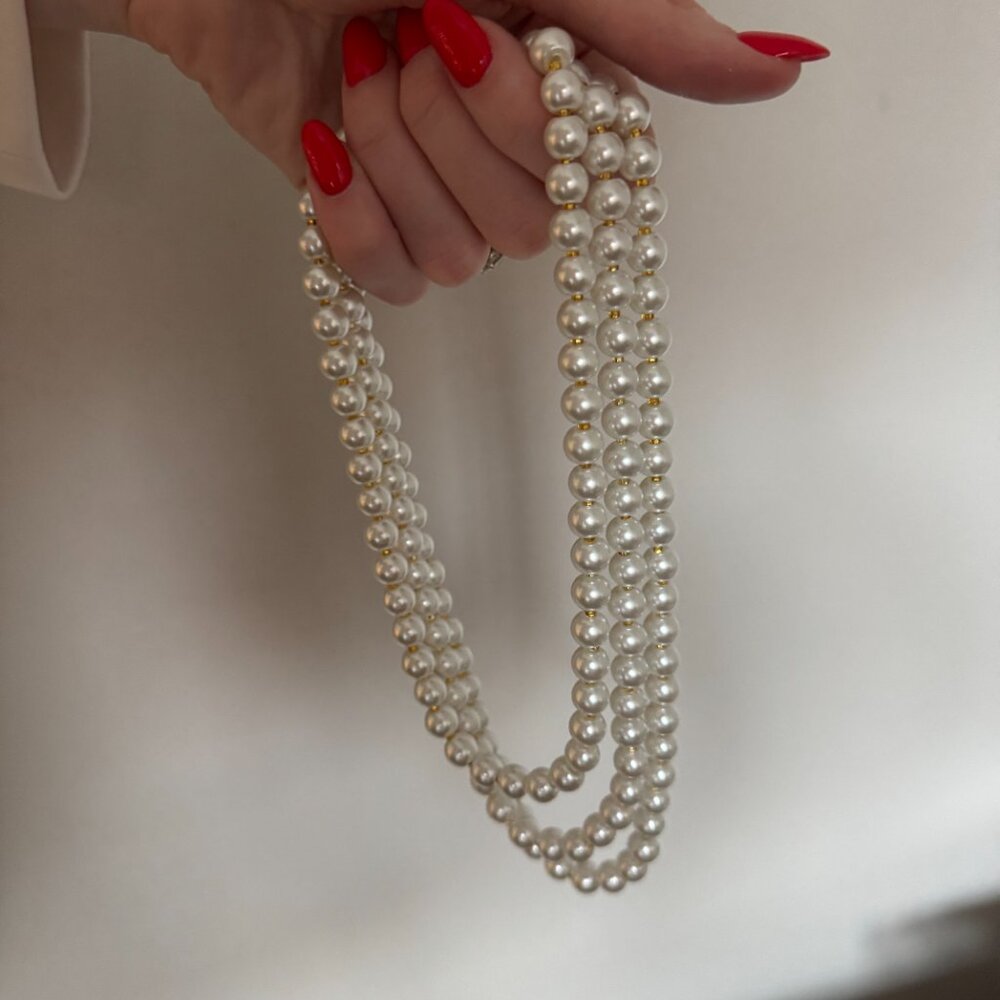 Classic Three Strand Pearls - Picture 5 of 7